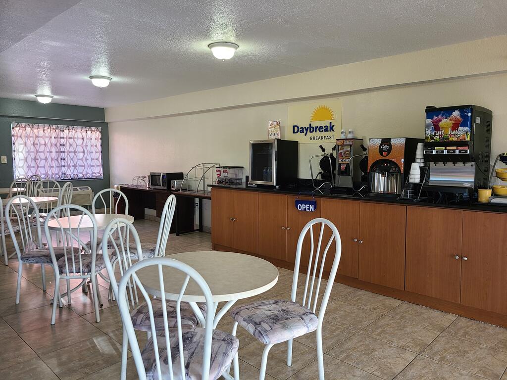 Days Inn & Suites By Wyndham Orlando East UCF Area - thumb 3