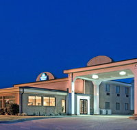Days Inn  Suites by Wyndham Wynne - Orlando Tourists