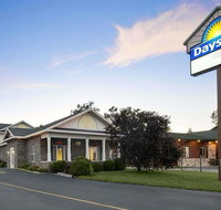 Days Inn by Wyndham Grayling - Orlando Tourists