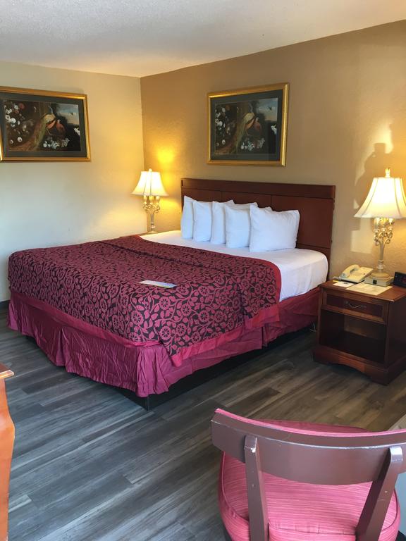 Days Inn By Wyndham Orlando Downtown - thumb 1