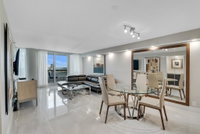Downtown Miami 2833 Monthly Rental Luxury 2BR Waterfront Condo Free Valet Parking Orlando Tourists