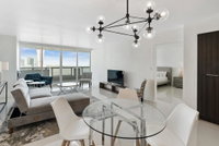 Downtown Miami 3337 Monthly Rental Premium 1BR Waterfront Condo Free Valet Parking Orlando Tourists