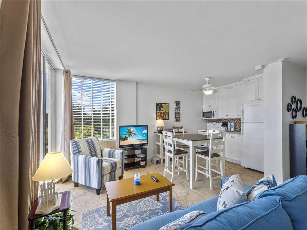 Estero Beach & Tennis 207B, 1 Bedroom, Elevator, Heated Pool, Sleeps 4 - thumb 2