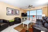 ETW 3002- Spacious beach condo- full kitchen w/d balcony pool BBQ Orlando Tourists