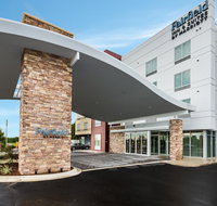 Fairfield Inn  Suites by Marriott Crestview - Orlando Tourists