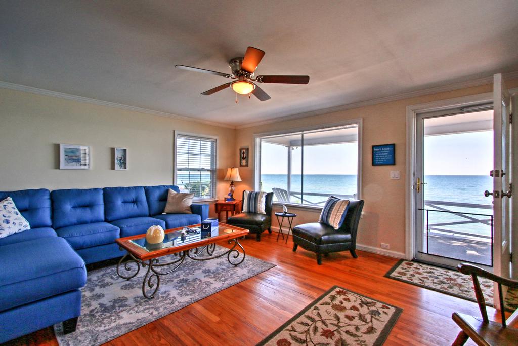 Fort Gratiot Home On Lake Huron With Patio And Deck! - thumb 2