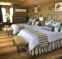 Frontier Hotel Pawhuska - Orlando Tourists