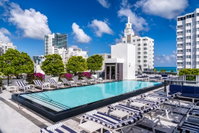 Gale South Beach Curio Collection By Hilton Orlando Tourists