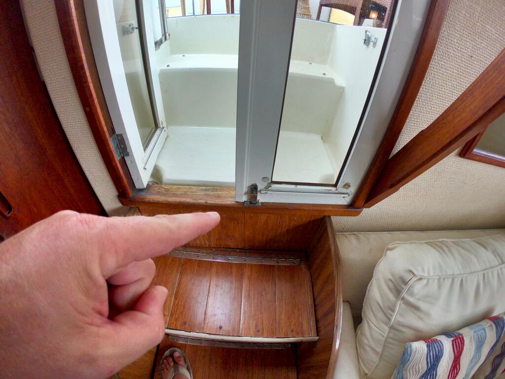 GetawaVe Viking Yacht - thumb 3