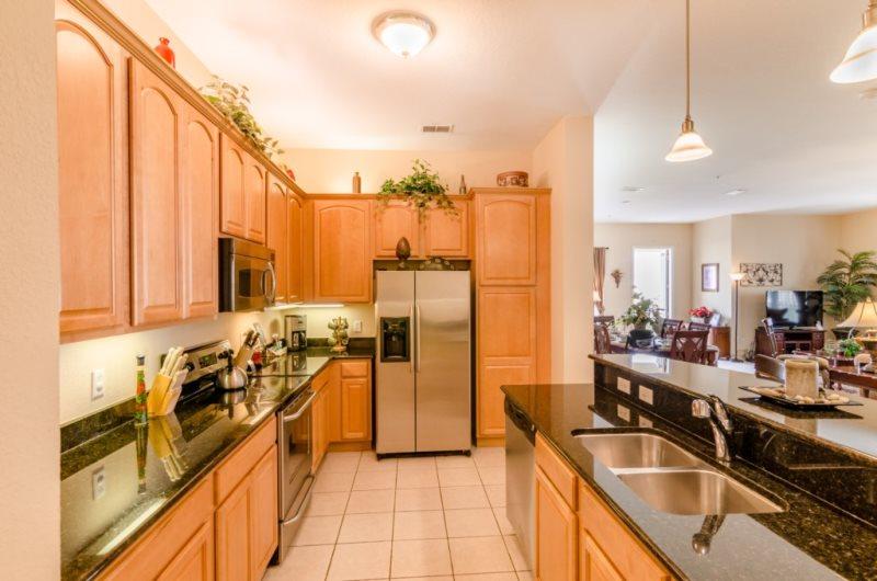 Gorgeous 4 Bedroom 2 Bath Condo Sleeps 8 - thumb 3