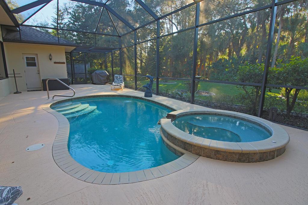 Gorgeous Four Bedroom, Three Bathroom, With Optional Electrically Heated Pool And Spa. - thumb 3