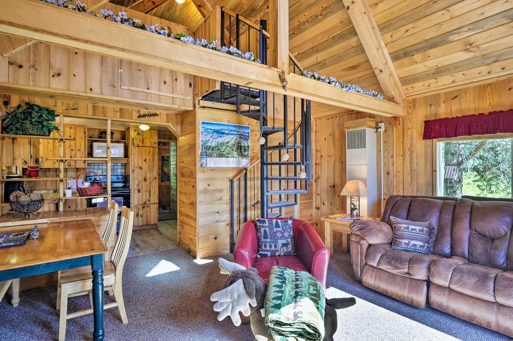 Grand Lake Cabin With Fire Pit- 3 Mi To Rocky Mtn NP! - thumb 3