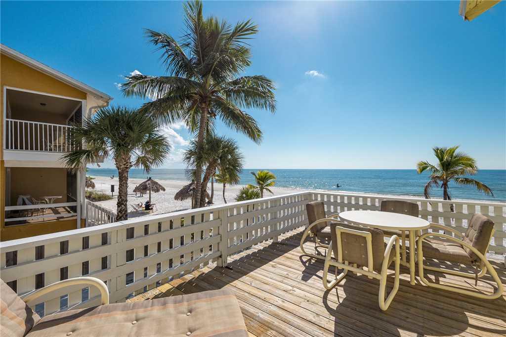 Gulf Pearl, 2 Bedrooms, Beach Front, Gas Grill, Sleeps 7 - thumb 0