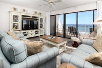 Gulfside 503 CORNER condo with beachy dcor Free Beach Service GREAT VIEWS Orlando Tourists