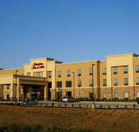 Hampton Inn  Suites Center - Orlando Tourists