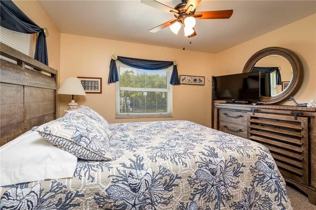 Hanyo Hideaway, Sleeps 4, 2 Bedrooms, Located On Canal - thumb 2