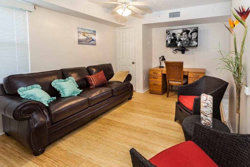Hibiscus Pointe Condo #239979 - thumb 3