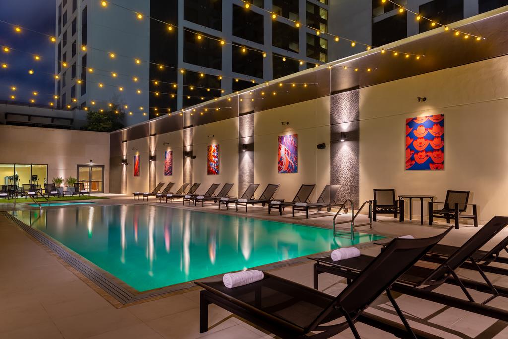 Hilton Austin - thumb 2