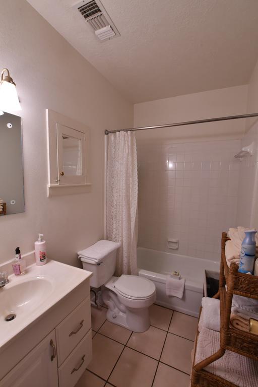 Historic Holle House Second Floor Space Sleeps Six - thumb 2