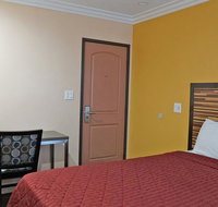 Holly Crest Hotel - Los Angeles LAX Airport - Orlando Tourists