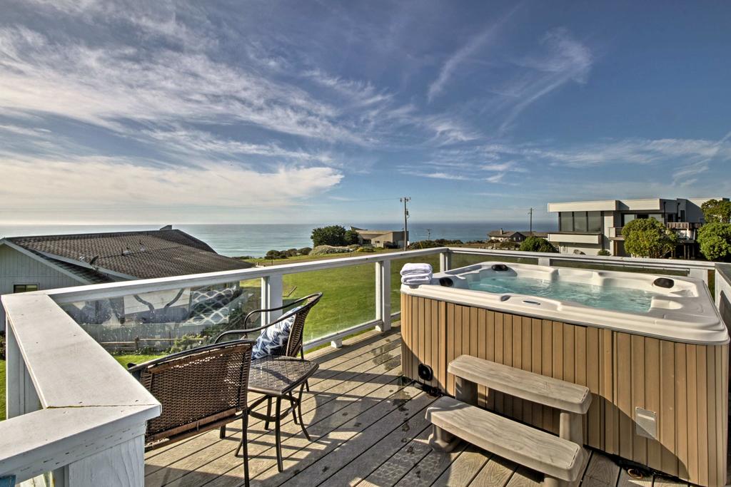 Irish Beach Home With Rooftop Hot Tub & Ocean Views! - thumb 0