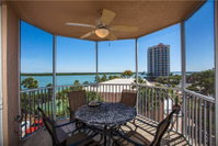 Island Beach Club 304 2 Bedrooms Pool Elevator WiFi Sleeps 6 Bay view Orlando Tourists