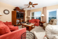 Islander 2002 Upgraded professionally decorated beach front 2BR WIFILCDTV Orlando Tourists