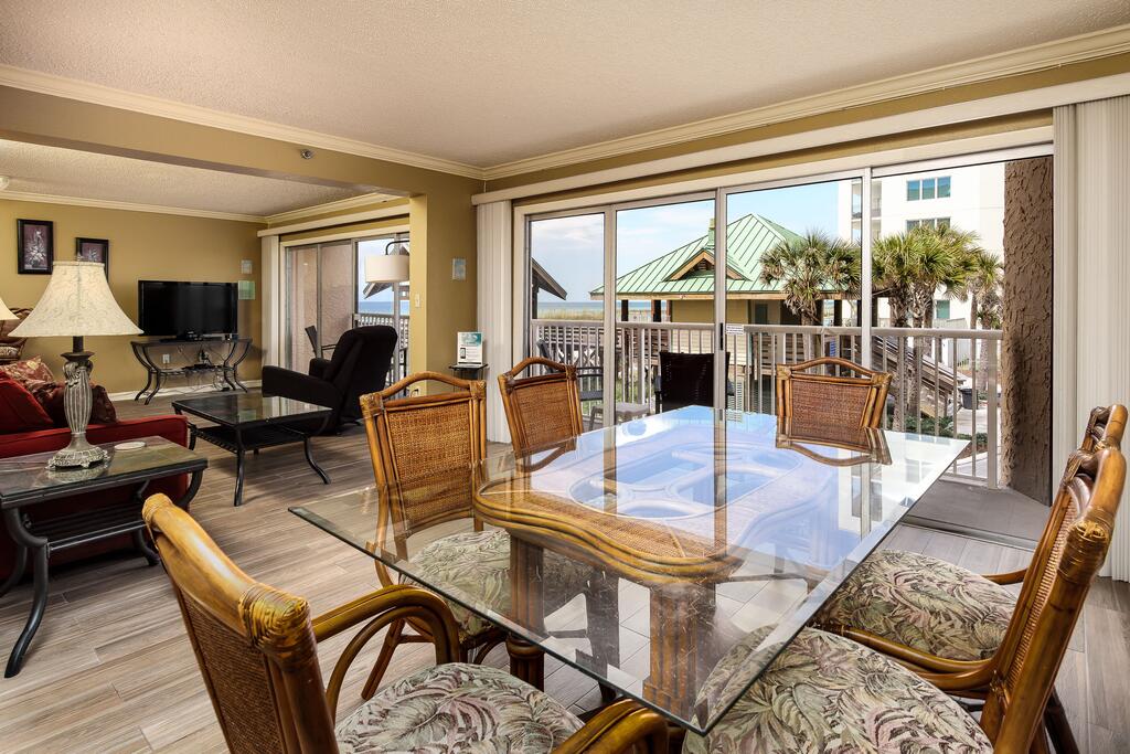 Islander 206: Great Beach Condo- Pool, BBQ, FREE BEACH CHAIRS, WIFI, GOLF!!!! - thumb 0