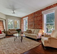 JBH 115 W 2nd Apt #1 - Orlando Tourists