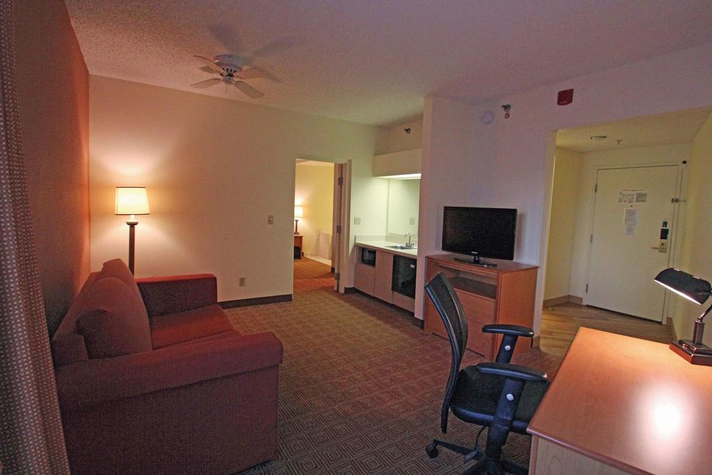 La Quinta By Wyndham Orlando South - thumb 1