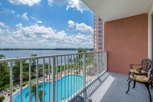 Lakefront Apartment Next To Disney World