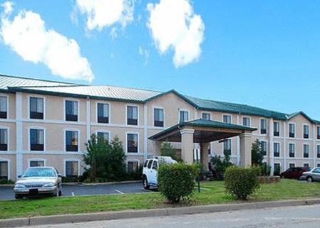 Lexington Suites Of Jonesboro - thumb 0