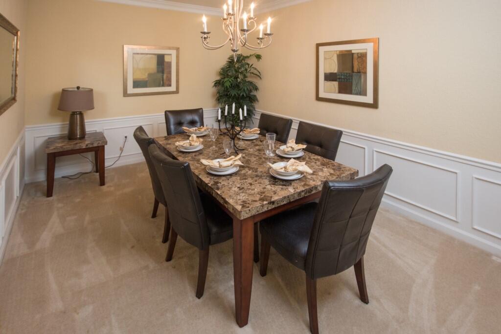 Maingate Vista Cay Condo - thumb 1