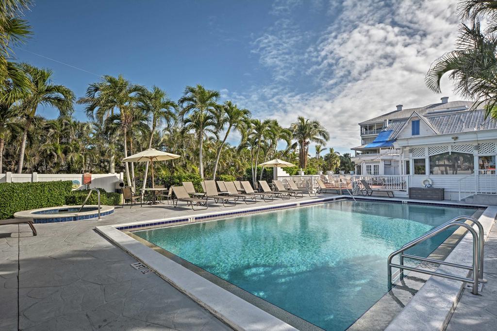 Marco Island Condo With Ocean Views And Screened Lanai - thumb 2