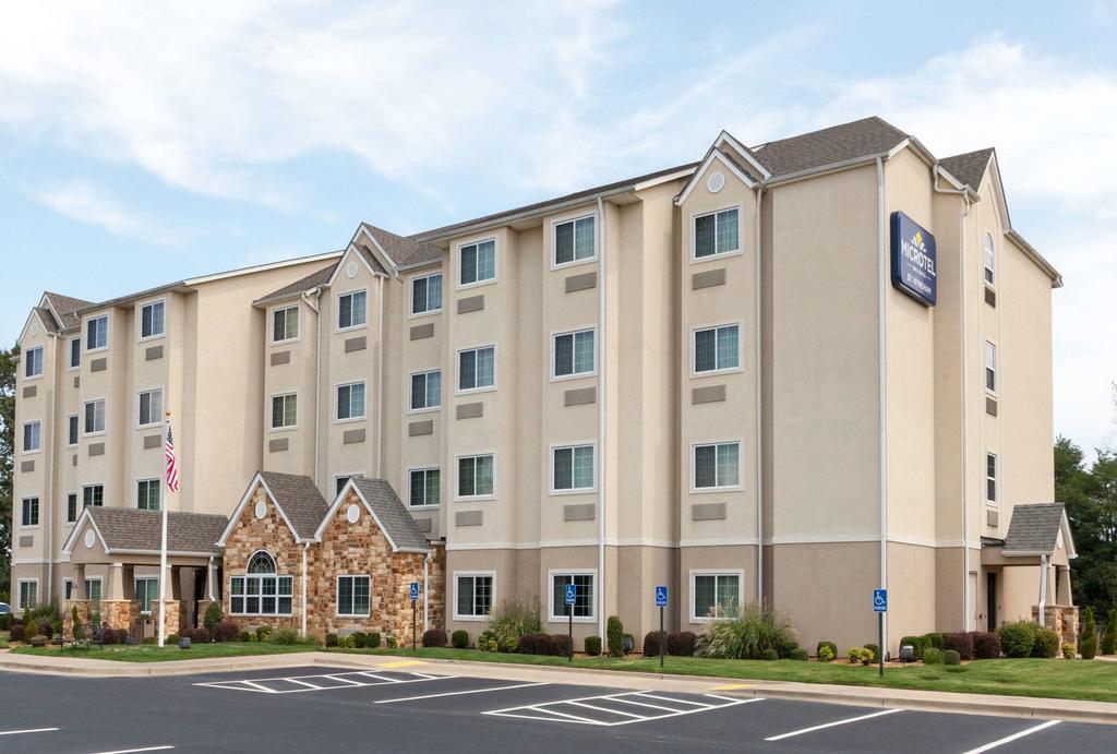 Microtel Inn & Suites By Wyndham Searcy - thumb 0