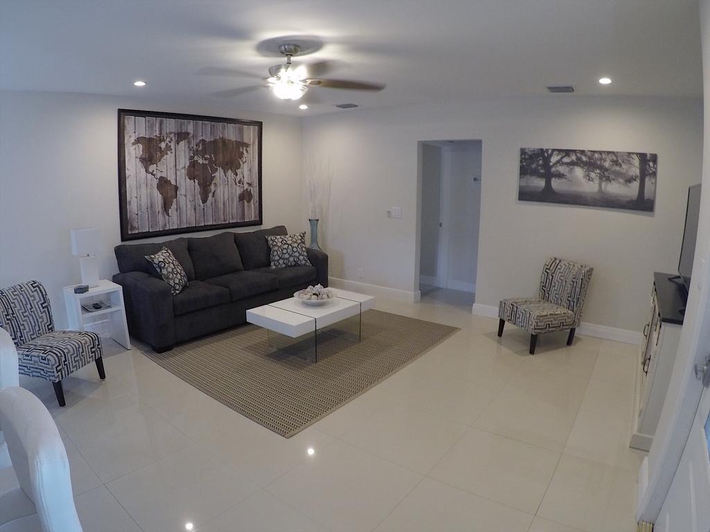 Modern 3/2 Ft. Lauderdale Home By Las Olas / Beach - thumb 1
