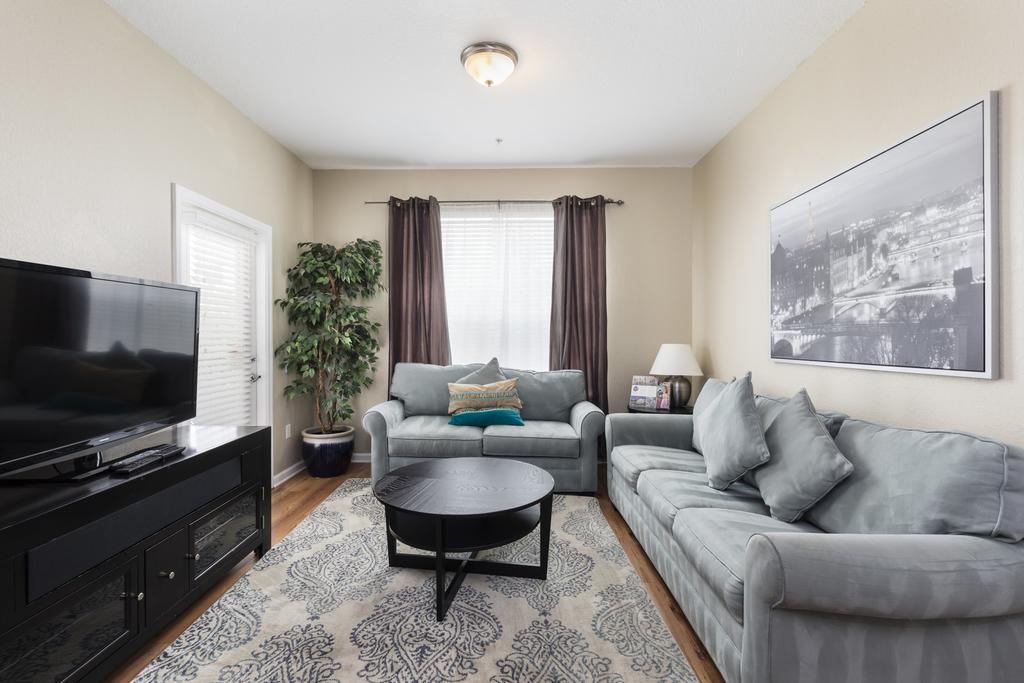 Modern Vacation Apartment (266619) - thumb 0