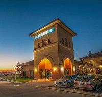 Motel 6-Santa Nella CA - Los Banos - Orlando Tourists