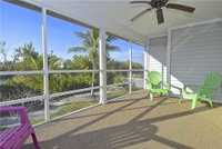 Mystic Dolphin 2 Sleeps 6 2 Bedrooms WIFI Walk to the Gulf Orlando Tourists