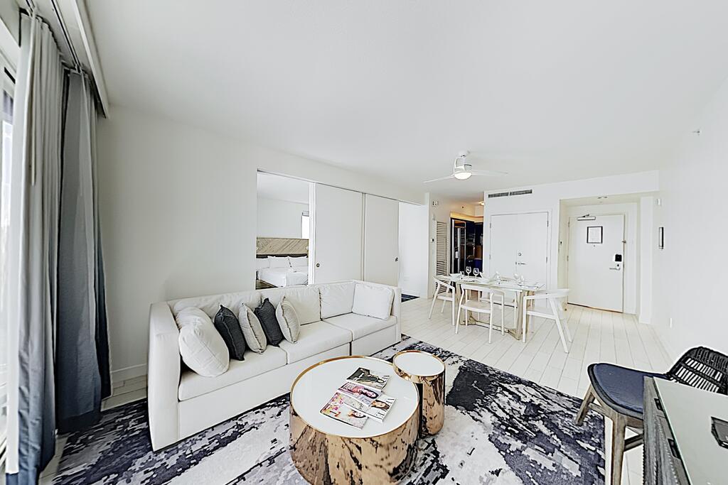 New Listing! Modern Resort Condo W/ Ocean View Condo - thumb 3