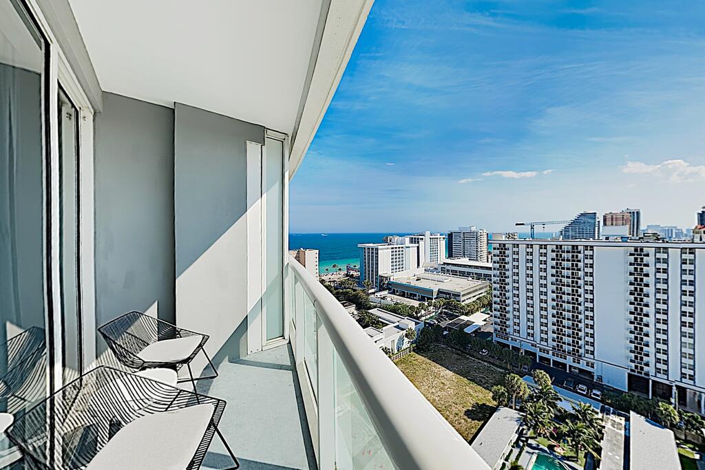 New Listing! Modern Resort Condo W/ Ocean View Condo - thumb 0