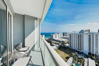 New Listing Modern Resort Condo w/ Ocean View condo Orlando Tourists