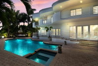 New Listing Opulent Paradise W/ Pool  100 Dock Home Orlando Tourists