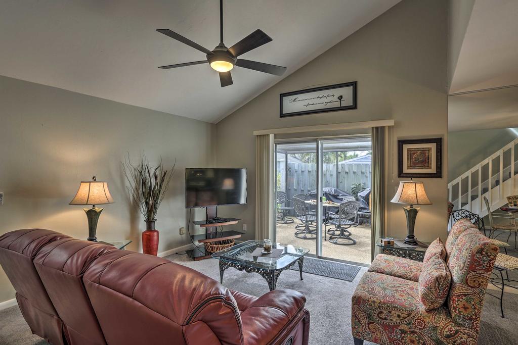 NEW-Ft Myers Townhome W/Pool Access-by Golf, Beach - thumb 2