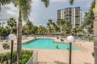 Ocean Harbor 102A Orlando Tourists