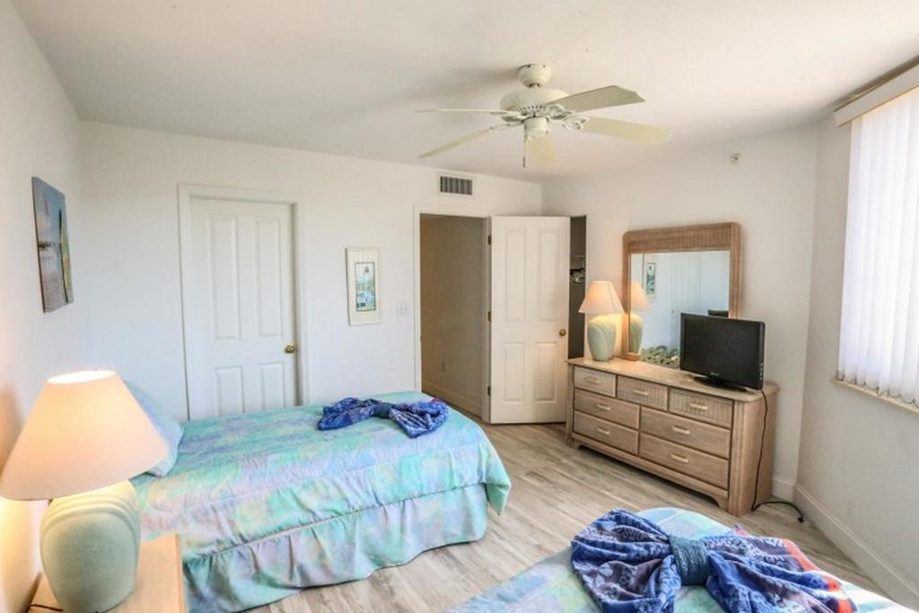 Ocean Harbor 104A - thumb 1