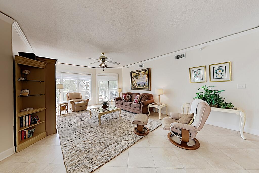 Ocean-View Corner Villa - Beachfront Pool, Hot Tub Condo - thumb 3