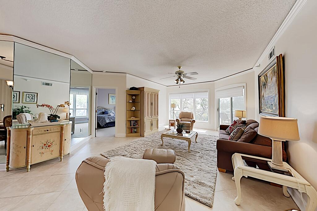 Ocean-View Corner Villa - Beachfront Pool, Hot Tub Condo - thumb 0