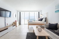 Oceanfront Brand New Balcony Apartment with free Valet Parking Orlando Tourists
