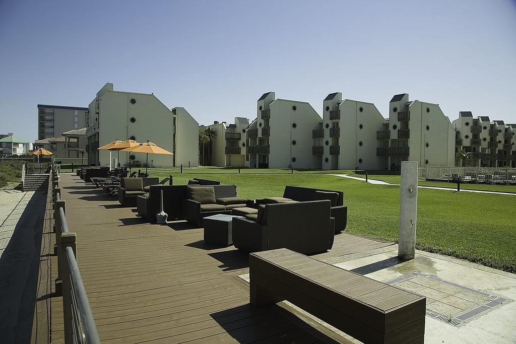 Oceanview Condo 2BR, Beachfront Resort. Solare Tower 407 - thumb 1